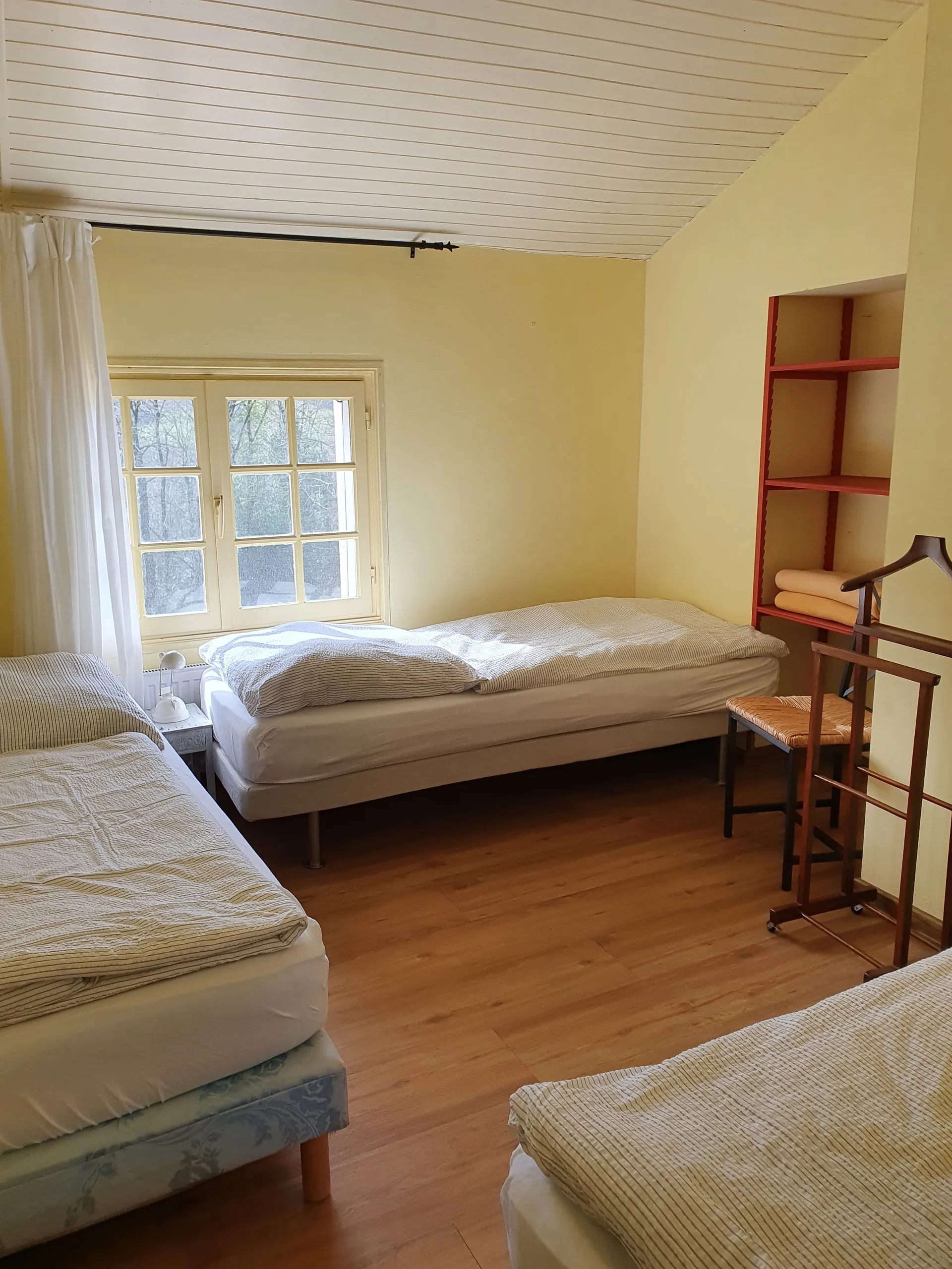 Schlafzimmer 2